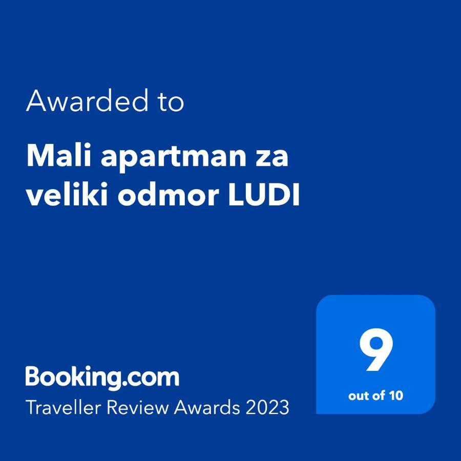 A Small Apartment For A Great Vacation "Ludi" Split Dış mekan fotoğraf